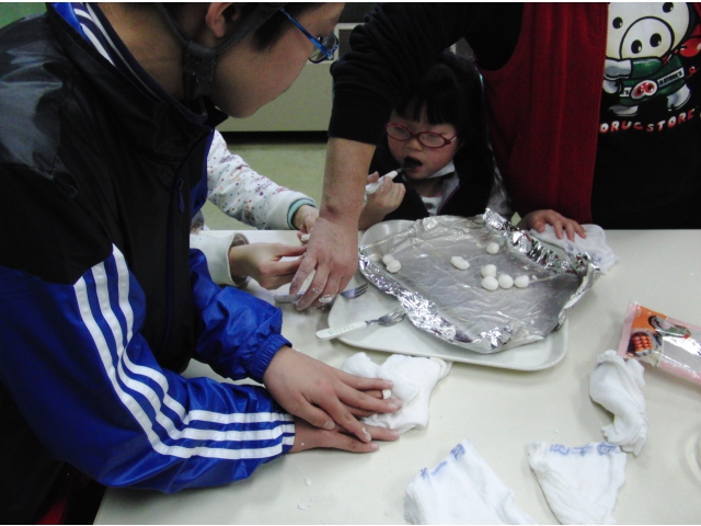 くるくる丸めて～