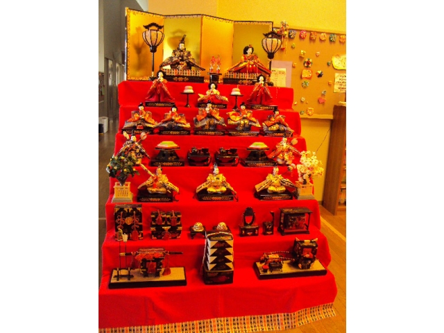 とても大きなお雛様です☆彡