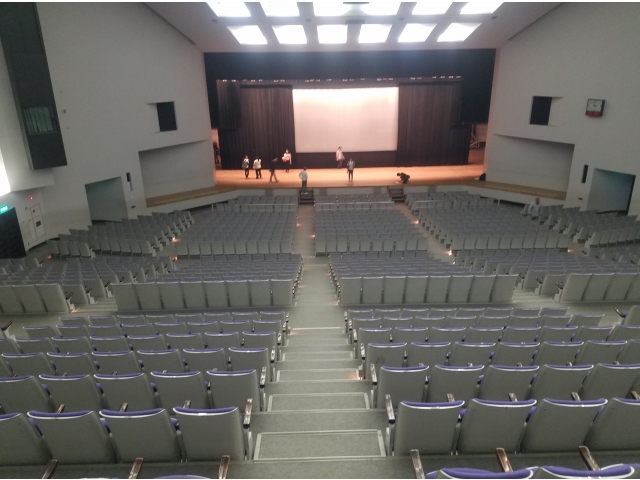 とても広い会場です☆