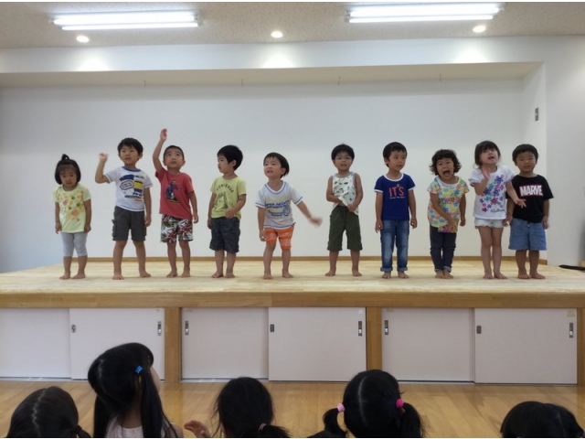 すみれ組
「きくのはな」