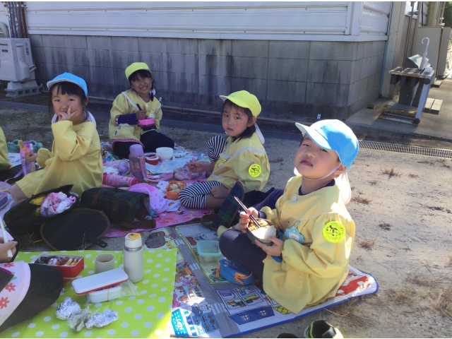 お外で食べると美味しい！！