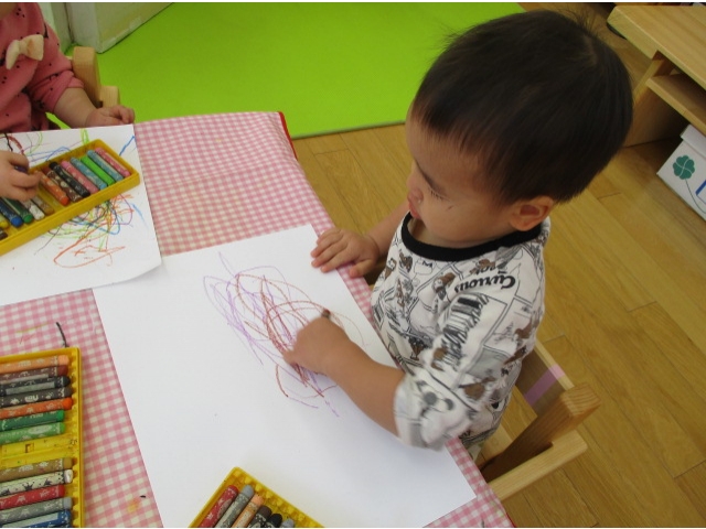 腕を左右に動かして、大きく描けるようになったよ。