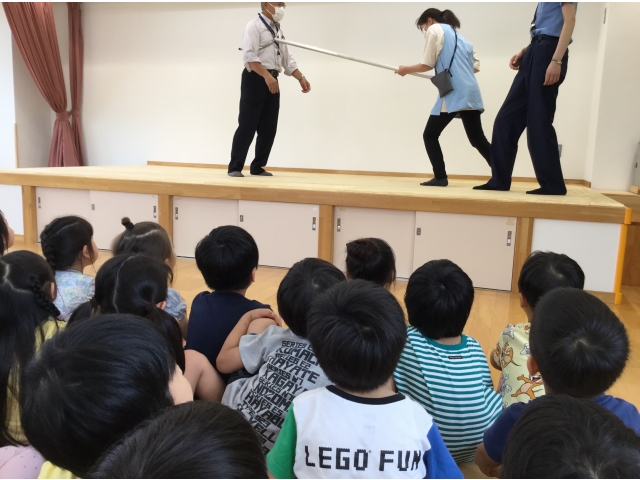 先生が守ってくれるよ