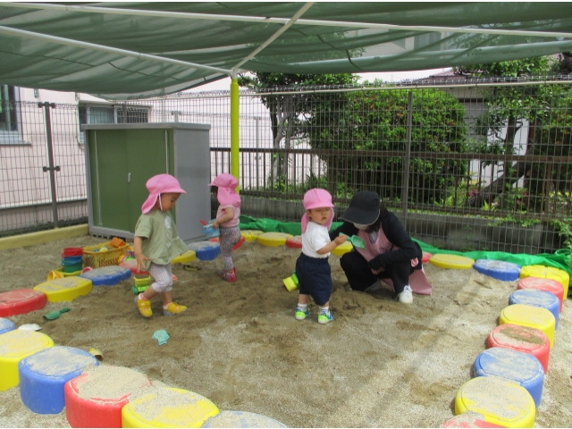 お砂で何作ろうかな？