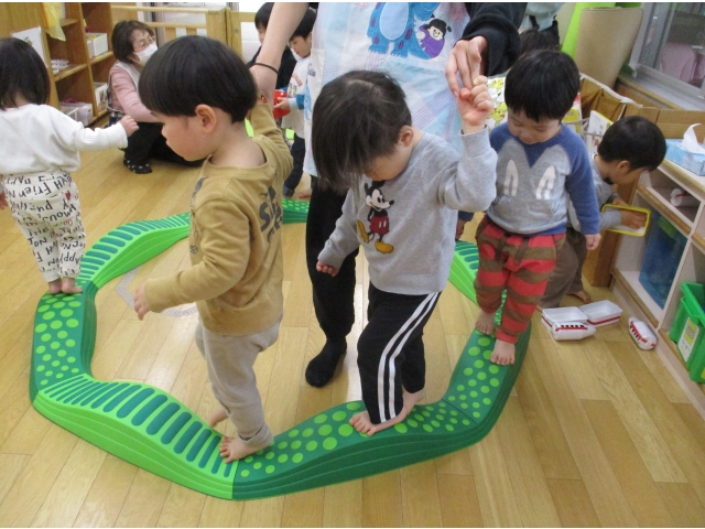 落ちないように気をつけて!!