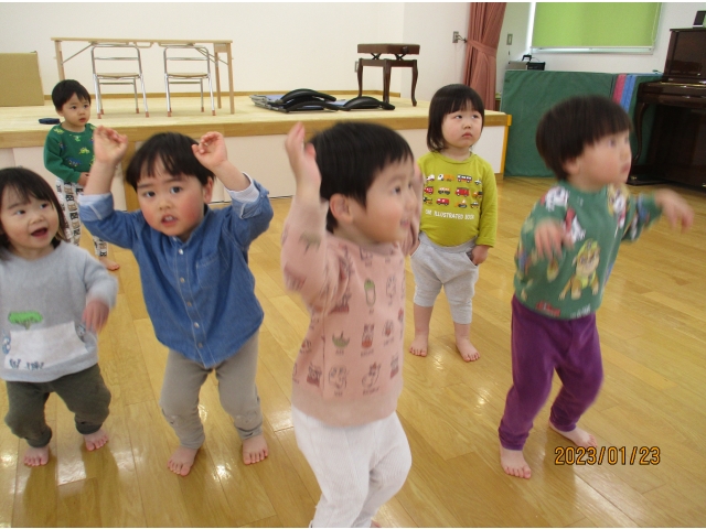 はとぽっぽ体操♪