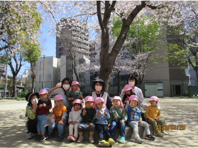 みんなで写真撮りました。