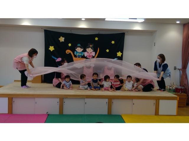 綺麗な布がふわふわ浮かんだ！