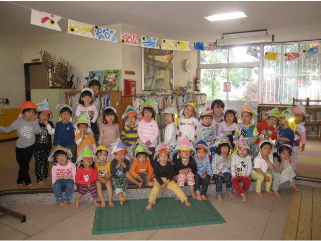 ３歳児たんぽぽ組とすずらん組♪
