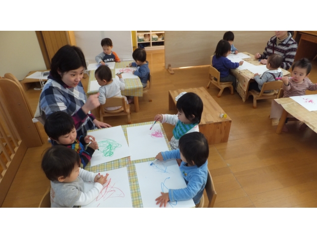 好きな色を選んで
描いてます