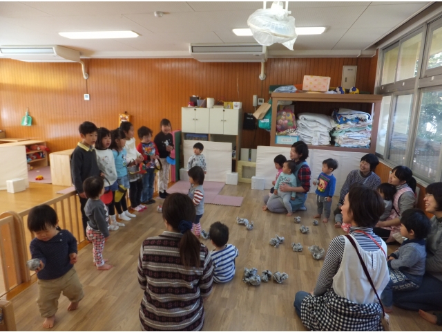 ♪鬼はそと~♪歌を歌ってなごやかに♡
