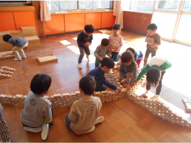 様子を見ながら積みます