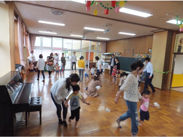 “みてみて！クルクル　　　　　回ってるよ♪”