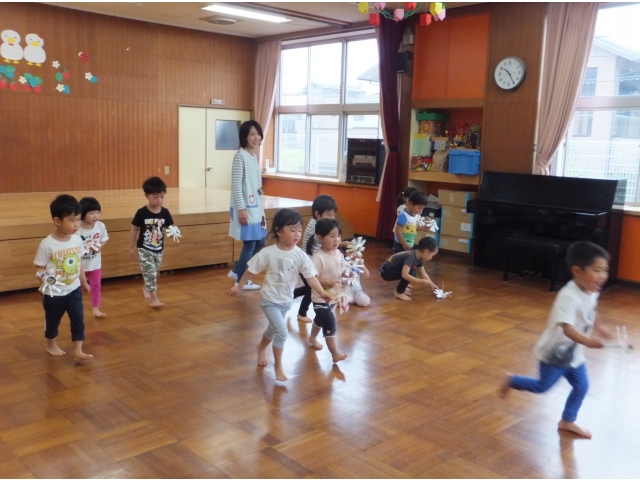 “よーい　どん！”
