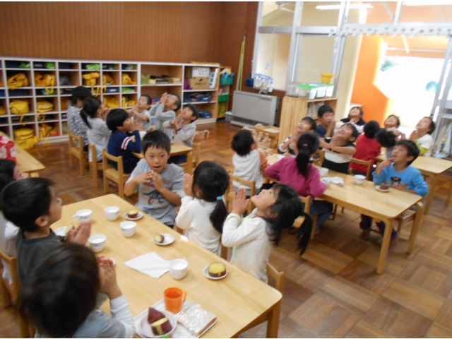 「いただきま～す」
聞こえたかな？