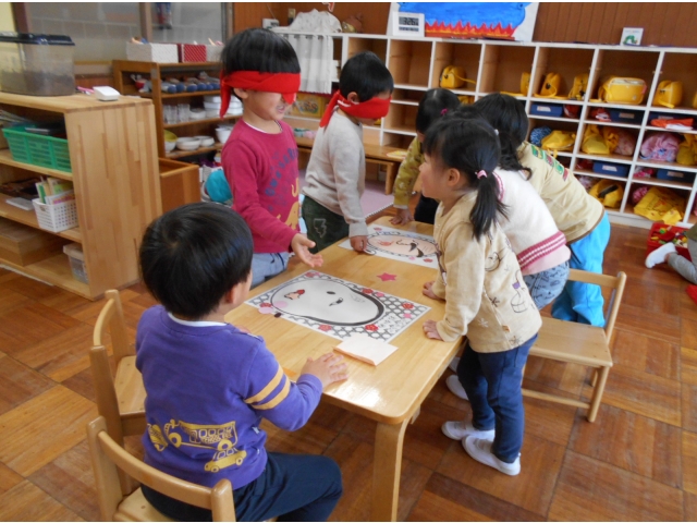 すずらん組での福笑い♡