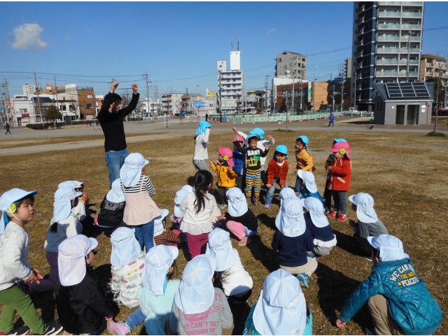 やったー！捕まらなかった！