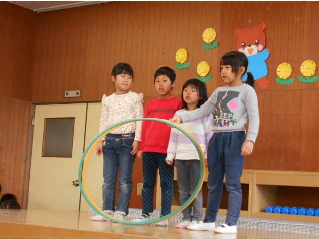 フラフープやります。