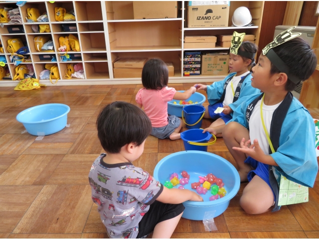 2歳児さんも釣ってます