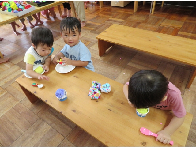 食べる
