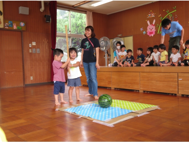 2歳のお友だちが応援に
きてくれました☆
