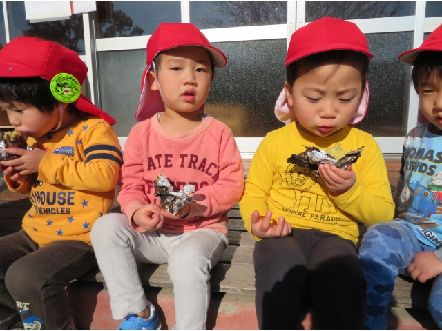 食べるのに夢中です♡