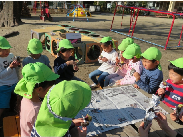 丁寧に皮をむいて…