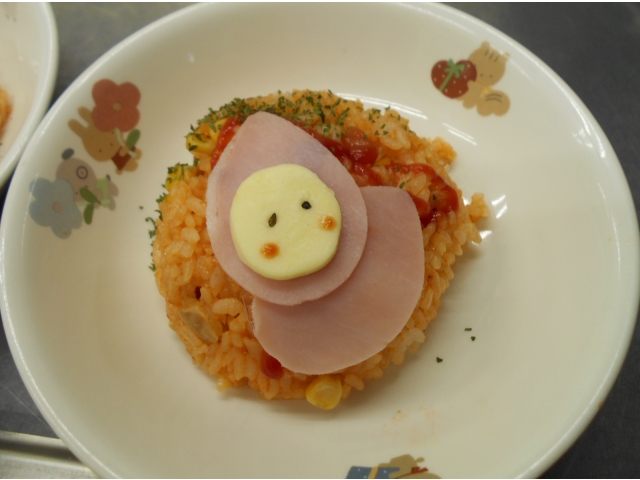 そして運動会前日は
給食の先生から☆