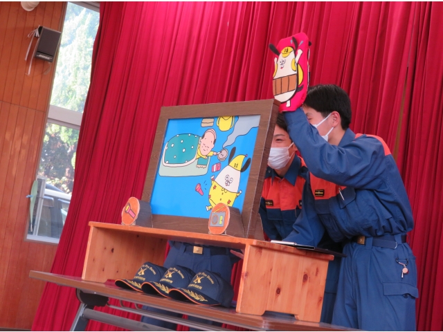 寝ながらたばこに…“おったまげっちゅ～”