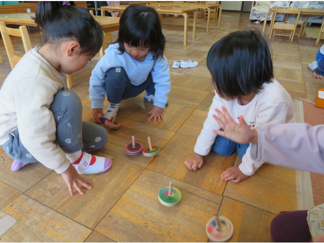 どのこまが最後まで回っているかな