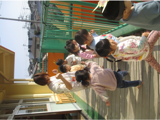 大好きな『おにのパンツ』が始まりました！「強いぞ～」のガッツポーズがいい感じ♪