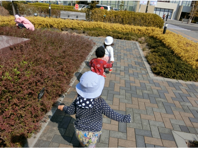 まてまて～