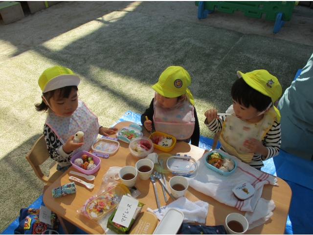 みんなで食べると…