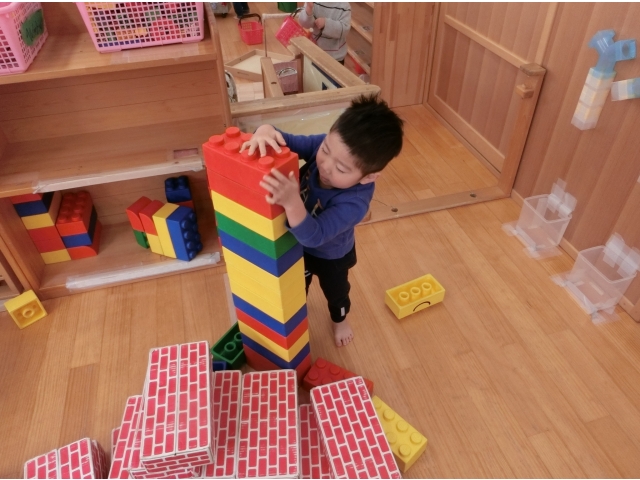 大きいブロック積めたね！