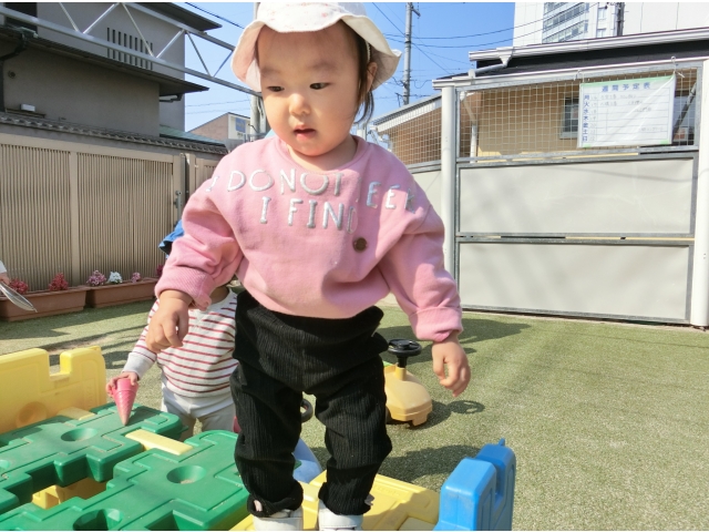 そろり、そろり･･･。
