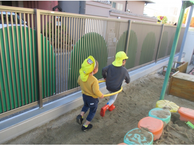 電車ごっこ