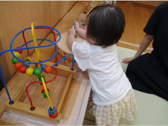 保育園のおもちゃも楽しいな