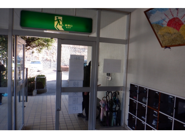 インターホンからどやしてきます