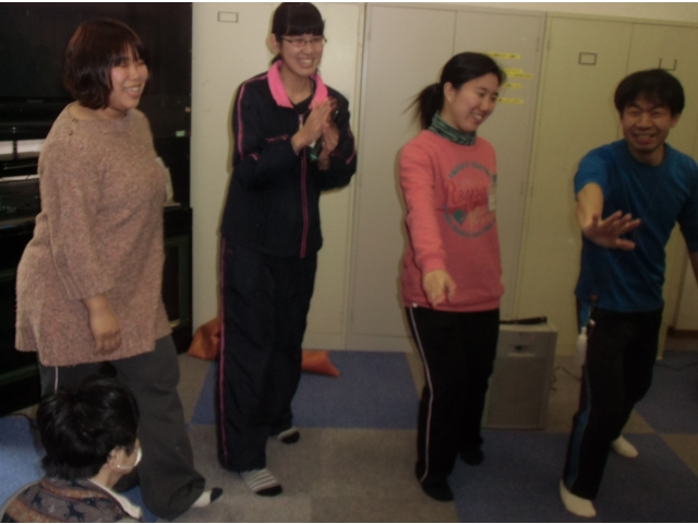 「女々しくて」のキメのポーズです(^_^;)