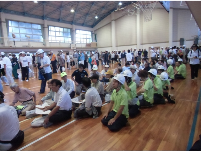地元小学校へ避難