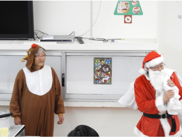 見覚えのあるサンタさんとトナカイさん(^_^.)