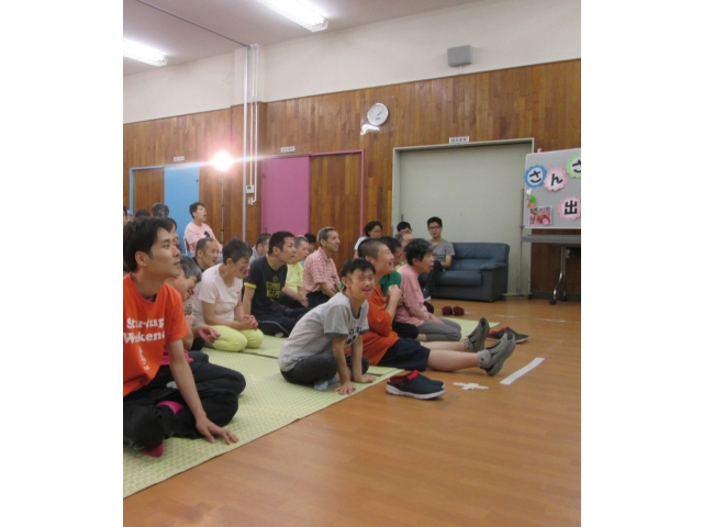 釘付け中！