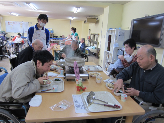 きりたんぽに味が染みて美味しい!!