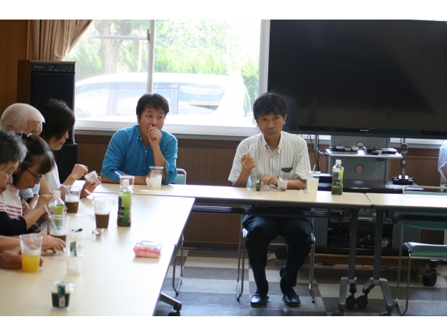 歓談の様子です