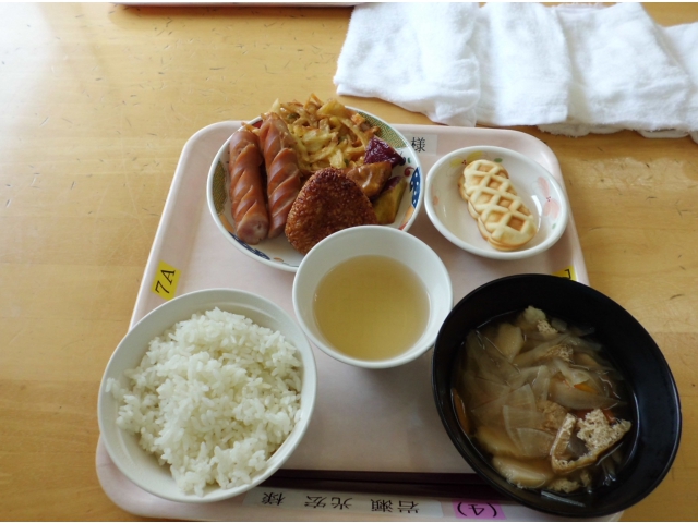 お盆に盛り付けるとこんな感じ！