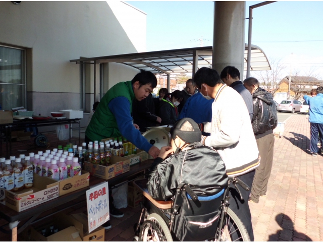 お買い得商品★ペットボトルの飲み物1本100円★