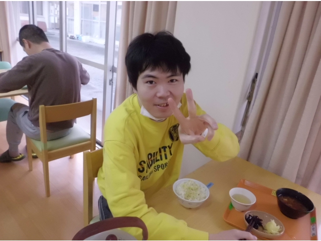 おいしいよ！イエーイ！