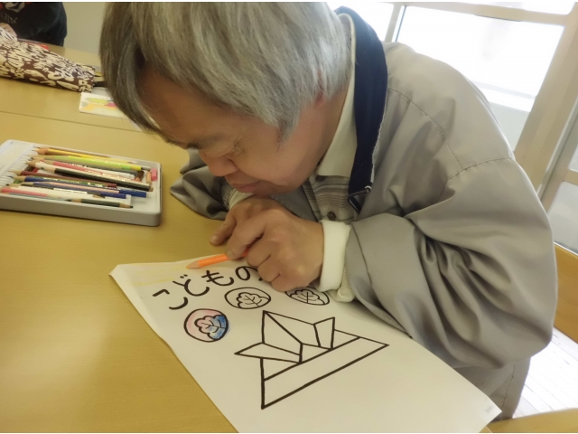 上から塗っていくぞ(・ω・´)

