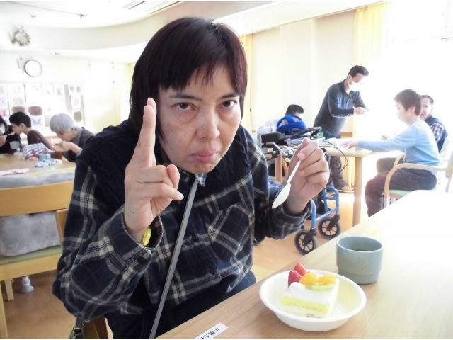 ポーズと顔がきまってます