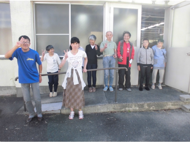 今までありがとう！　　　　　　　　ゞ(｀；ω；´)ﾉｼ